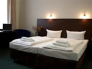 Szálloda Arta Lenz Berlin