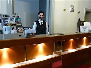 Szálloda Arta Lenz