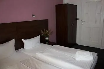 Szálloda Arta Lenz Berlin